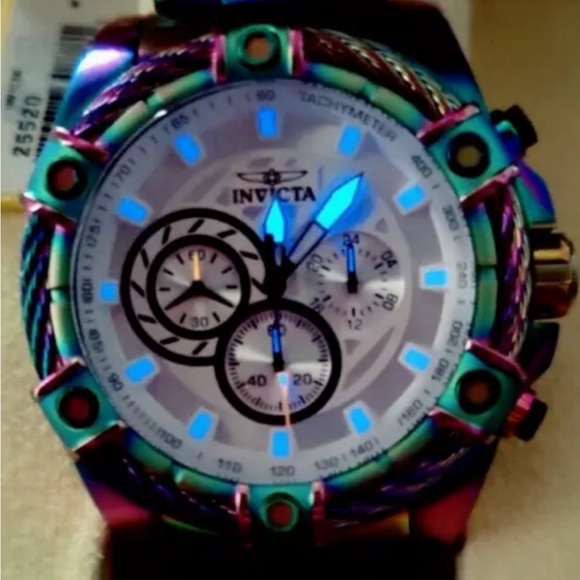Stunning NWT Invicta Bolt Men’s Iridescent Watch - Picture 10 of 16